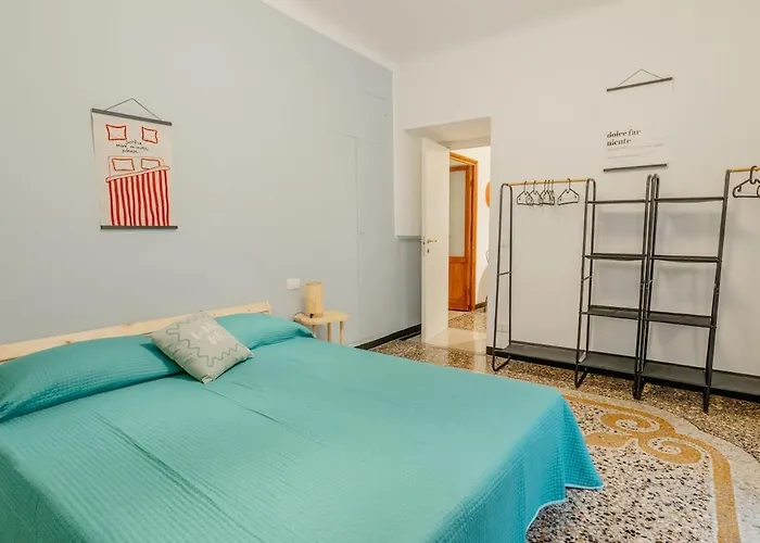 2-minute Walk To The Center -2 In Carignano דירה *