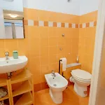 2-minute Walk To The Center -2 In Carignano Apartament