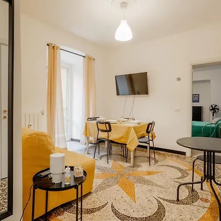 2-minute Walk To The Center -2 In Carignano Appartement