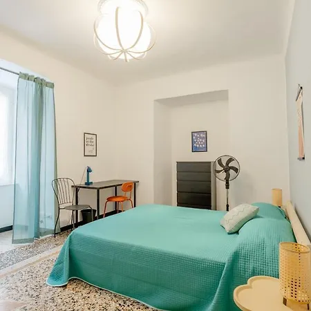 2-minute Walk To The Center -2 In Carignano Genua